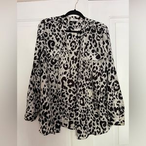 Calvin Klein Women’s Cheetah Print Blouse | Large